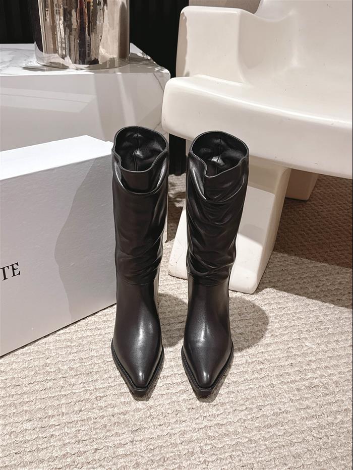 2025112817447369 460